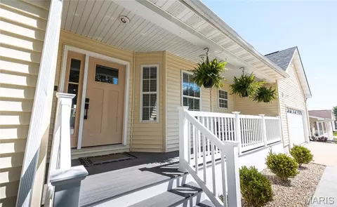 1130 Benjamin Blvd, Saint James, MO 65559