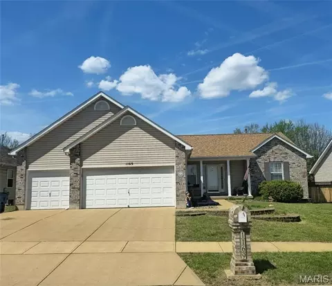 1169 Hickory Ridge Trl, Arnold, MO 63010
