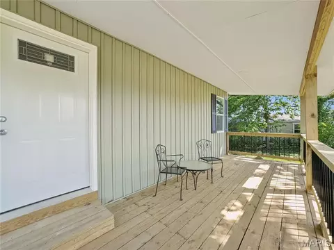 Exterior - 324 Third St, Camdenton, MO 65020 photo 8 of 9