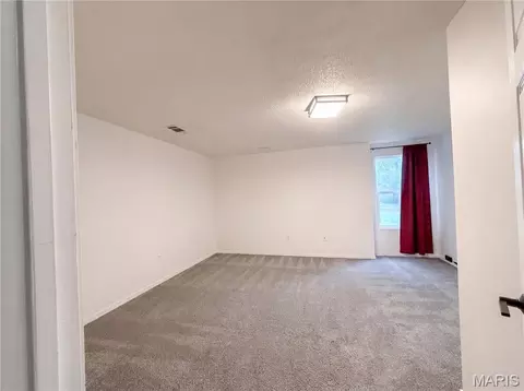 Bedroom - 16802 Enderbush Ln, Eureka, MO 63025 photo 3 of 3