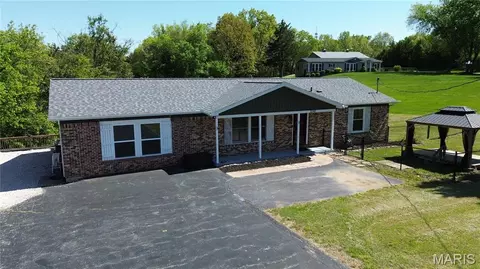3742 State Road Z, Hillsboro, MO 63050