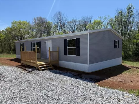 3134 Creek Rd, Moscow Mills, MO 63362