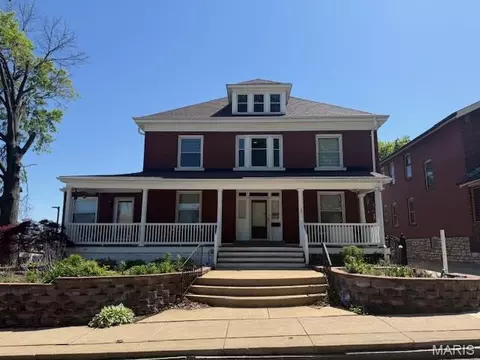 6120 Victoria Ave, Saint Louis, MO 63139