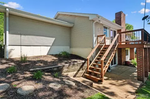 Exterior - 1513 Ploma Dr, Ballwin, MO 63021 photo 7 of 11