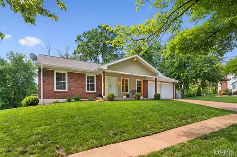 Exterior - 1513 Ploma Dr, Ballwin, MO 63021 photo 1 of 11