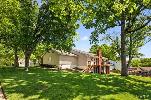 Exterior - 1513 Ploma Dr, Ballwin, MO 63021 photo 10 of 11