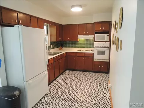 Kitchen - 110 Trail Ave, Troy, MO 63379 photo 1 of 3