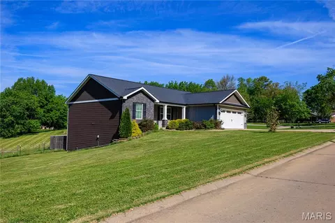 Other - 829 N Lacey St, Jackson, MO 63755 photo 1 of 13