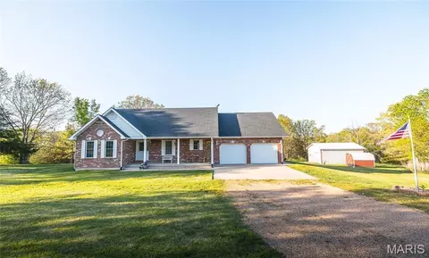 1300 Highway U, Bland, MO 65014