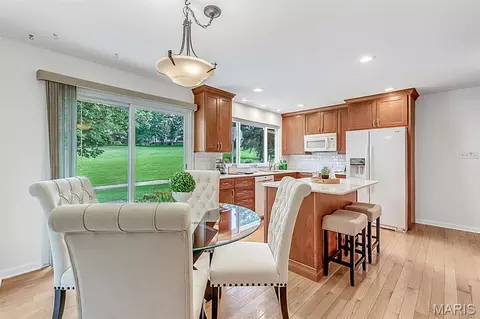 Dining - 713 Barham Down Dr, Ballwin, MO 63011 photo 4 of 5