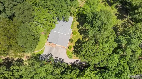 Exterior - 3365 White Oak School Rd, Eureka, MO 63025 photo 6 of 12