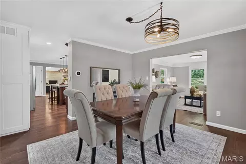 Dining - 3365 White Oak School Rd, Eureka, MO 63025 photo 1 of 2