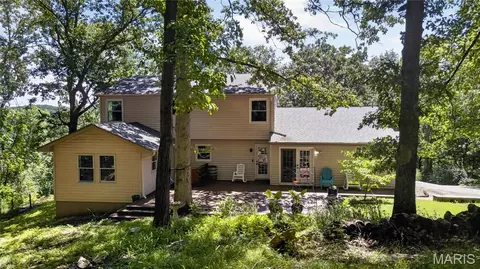Exterior - 3365 White Oak School Rd, Eureka, MO 63025 photo 4 of 12