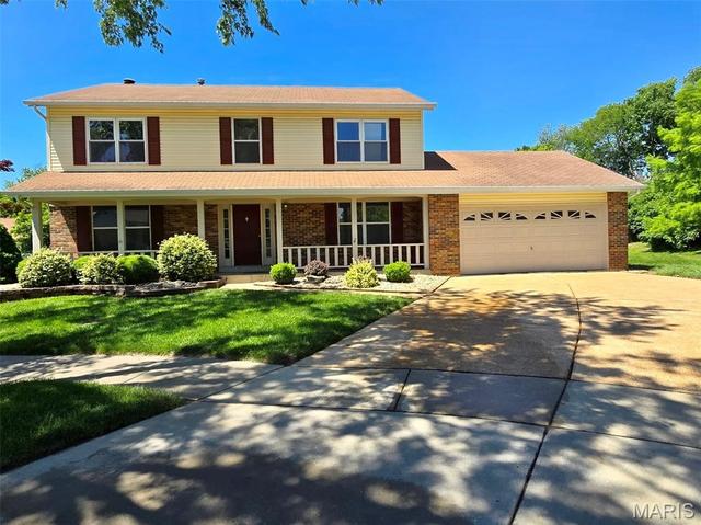 3052 Wood Poppy Dr, Florissant, MO 63031