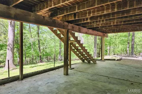 Exterior - 33 Pawnee Dr, Sullivan, MO 63080 photo 6 of 21