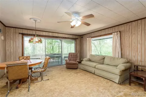 Living - 33 Pawnee Dr, Sullivan, MO 63080 photo 1 of 3