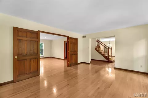 Living - Undisclosed, High Ridge, MO 63049 photo 2 of 5
