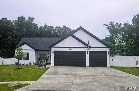 10711 Trenton Ln, Foristell, MO 63348