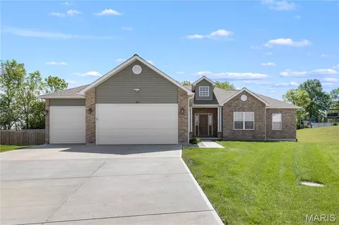 128 Plymouth Ct, Troy, MO 63379