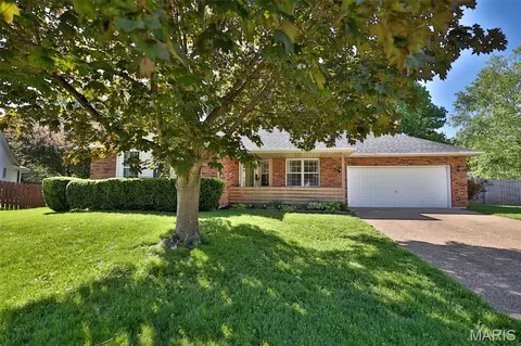 6 Dunlap Sound, Edwardsville, IL 62025