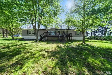 21350 County Road 1000, Saint James, MO 65559