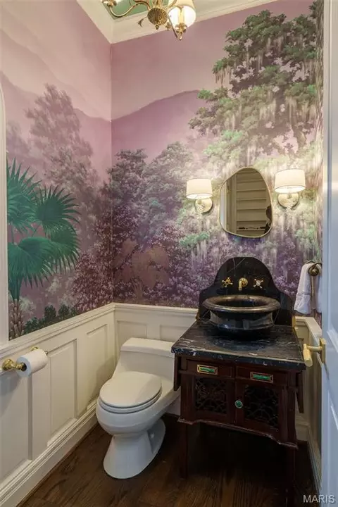 Bath - 7744 Pershing Ave, Clayton, MO 63105 photo 3 of 5
