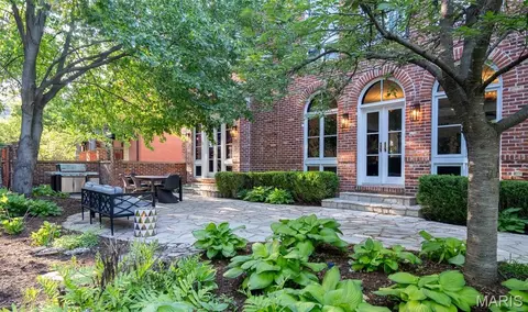 Exterior - 7744 Pershing Ave, Clayton, MO 63105 photo 6 of 6