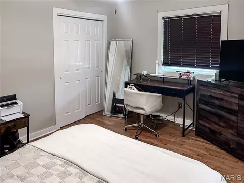 Bedroom - 1043 Edgewood St, Springfield, MO 65807 photo 9 of 9