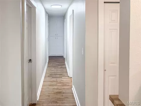 Entry Way - 1043 Edgewood St, Springfield, MO 65807 photo 2 of 3