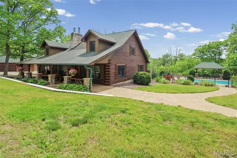 11739 Indian Creek Rd, Richwoods, MO 63071