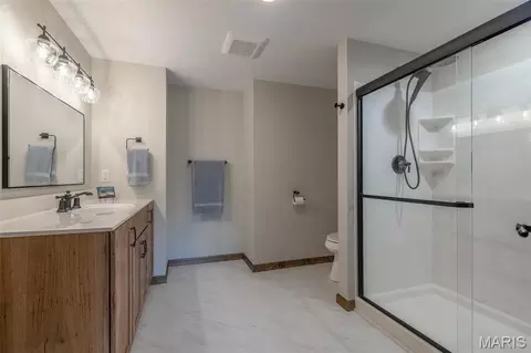 Bath - 2747 Tyrolean Way Dr, Innsbrook, MO 63390 photo 5 of 6