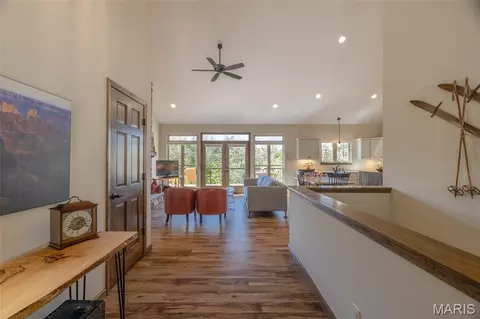 Entry Way - 2747 Tyrolean Way Dr, Innsbrook, MO 63390 photo 1 of 2