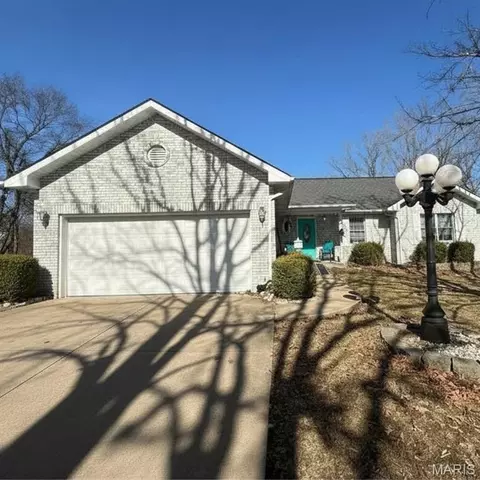 4361 E Swaller Rd, Imperial, MO 63052