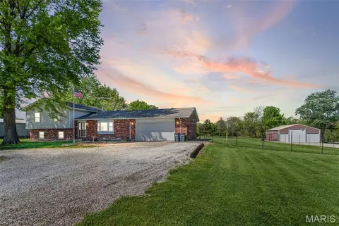 1204 Cemetery, Jerseyville, IL 62052