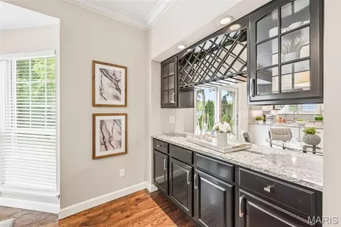 Kitchen - 2412 Parkmoor Ct, Ballwin, MO 63021 photo 5 of 5