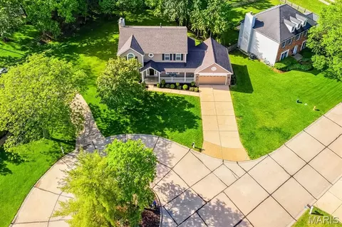 View/Area - 2412 Parkmoor Ct, Ballwin, MO 63021 photo 2 of 2