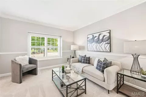 Living - 2412 Parkmoor Ct, Ballwin, MO 63021 photo 5 of 6