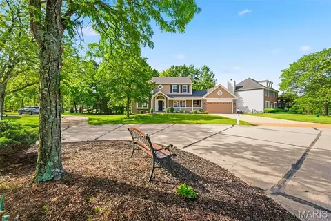 Exterior - 2412 Parkmoor Ct, Ballwin, MO 63021 photo 10 of 10