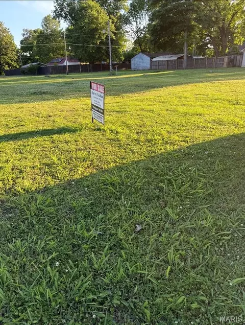 201 W Eighth St, Portageville, MO 63873