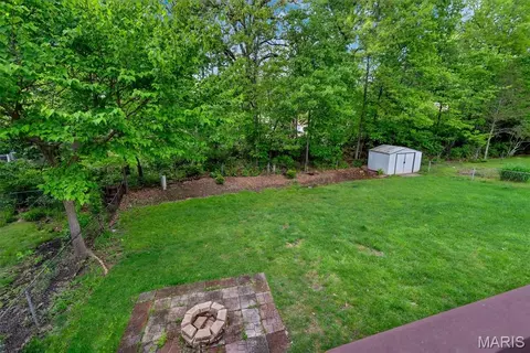 Exterior - 903 Parma Dr, Ballwin, MO 63021 photo 6 of 8