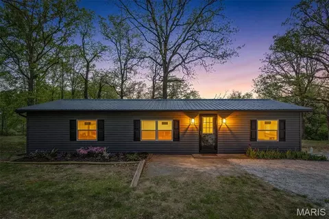 11739 Argonne Rd, Festus, MO 63028