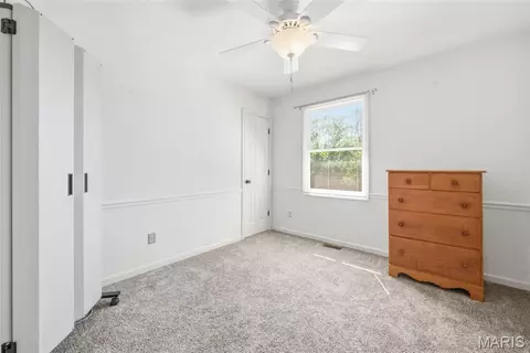 Bedroom - 180 Spring Oaks Dr, Ballwin, MO 63011 photo 6 of 7