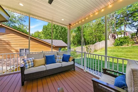 Exterior - 180 Spring Oaks Dr, Ballwin, MO 63011 photo 5 of 18