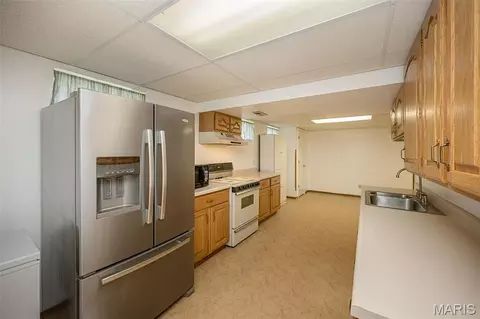 Kitchen - 14 Beckewith Trl, O'fallon, MO 63368 photo 4 of 6