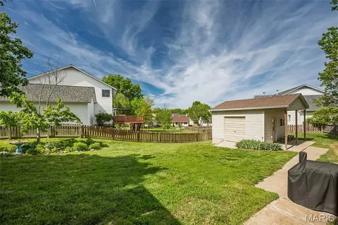 Exterior - 14 Beckewith Trl, O'fallon, MO 63368 photo 10 of 13