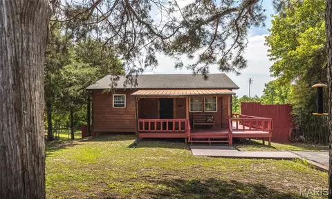 21930 Lafayette Rd, Waynesville, MO 65583