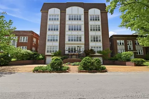 6404 Cates Ave #2W, University City, MO 63130
