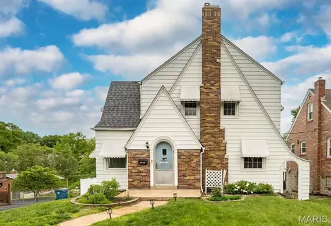 5837 Staely Ave, Affton, MO 63123