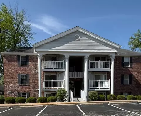 1942 Marine Terrace Dr #G, Saint Louis, MO 63146