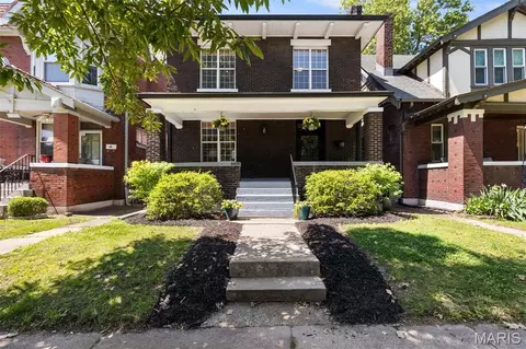5928 De Giverville Ave, Saint Louis, MO 63112